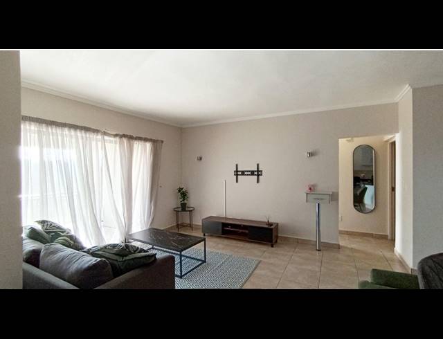 2 BEDROOM APARTMENT FOR SALE IN PALM LAKES ESTATE